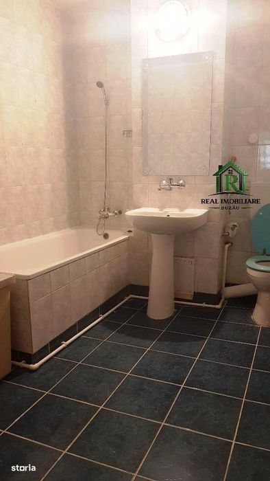 Apartament 4 camere - 100mp- zona Unirii !
