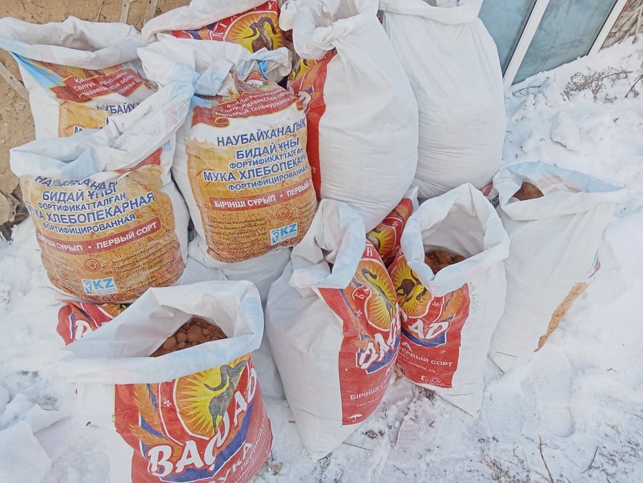 Песок Обуховский в мешках