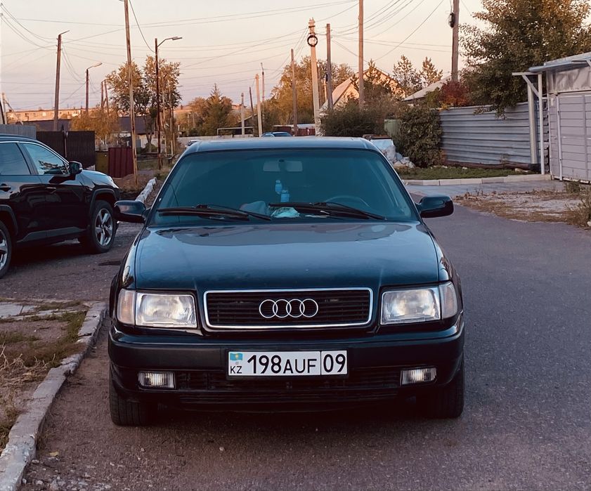 Ауди 100 с4 2.8.