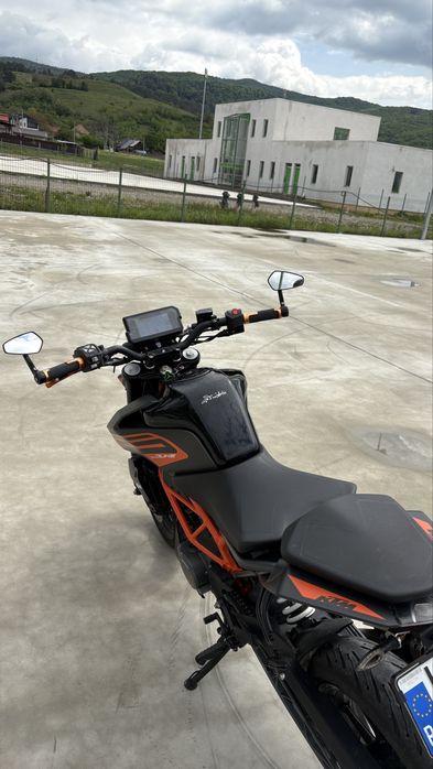 Ktm duke 125 2021