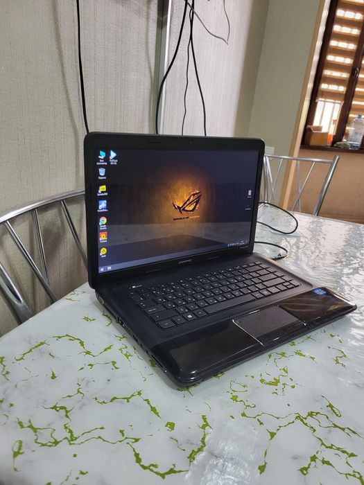 Ноутбук Qompac HP