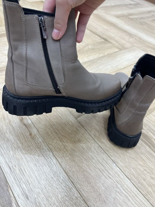 Ботинки демисезонные, размер 35, удобные