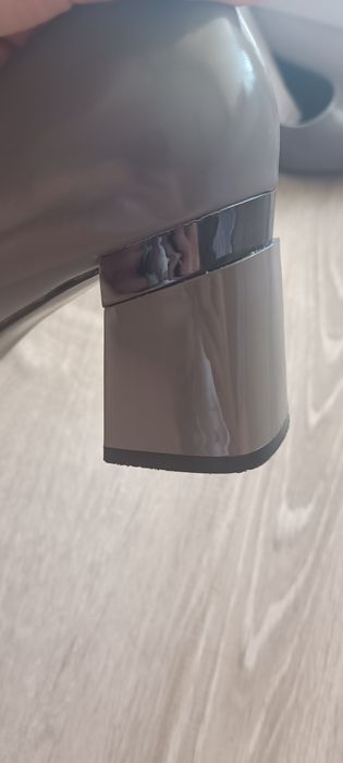 Официални обувки