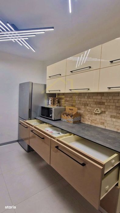 Apartament Metrou Eroii Revolutiei Calea Serban Voda Prima Inchiriere