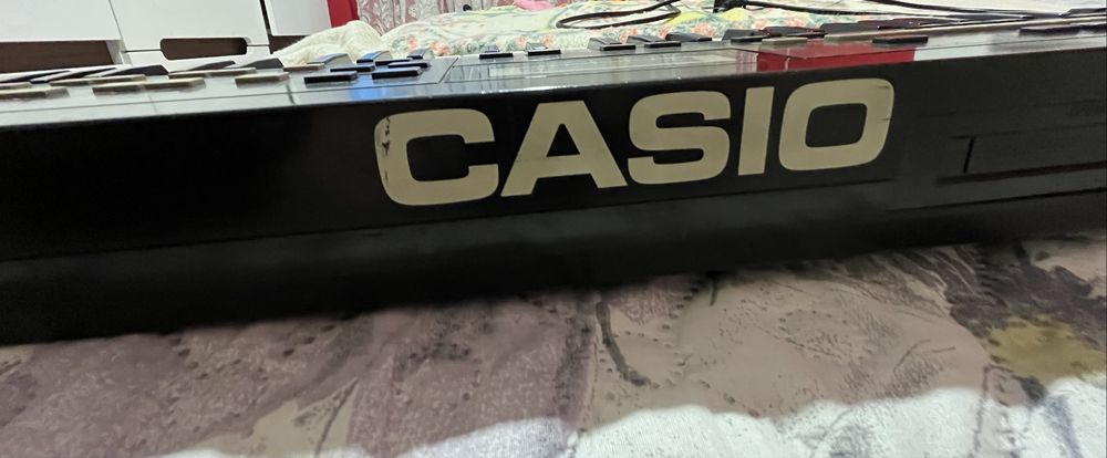 Синтезатор Casio CZ-101
