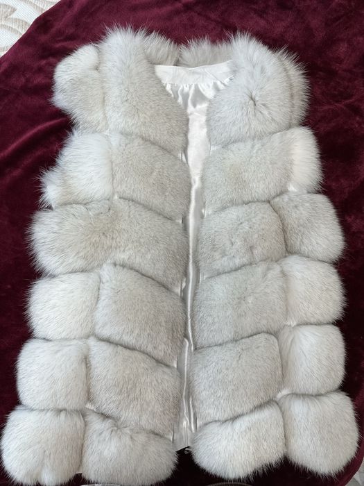 Vesta din blana de vulpe