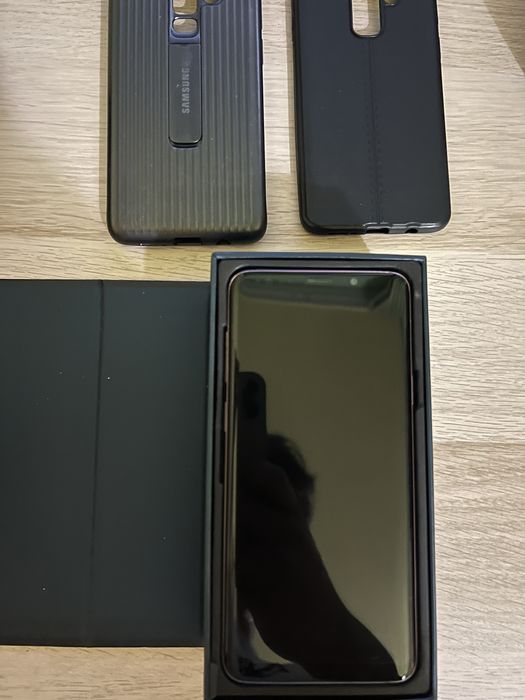 Samsung S9+ Lilac Purple 256GB DUAL SIM + 2 броя оригинални калъфи Samsung