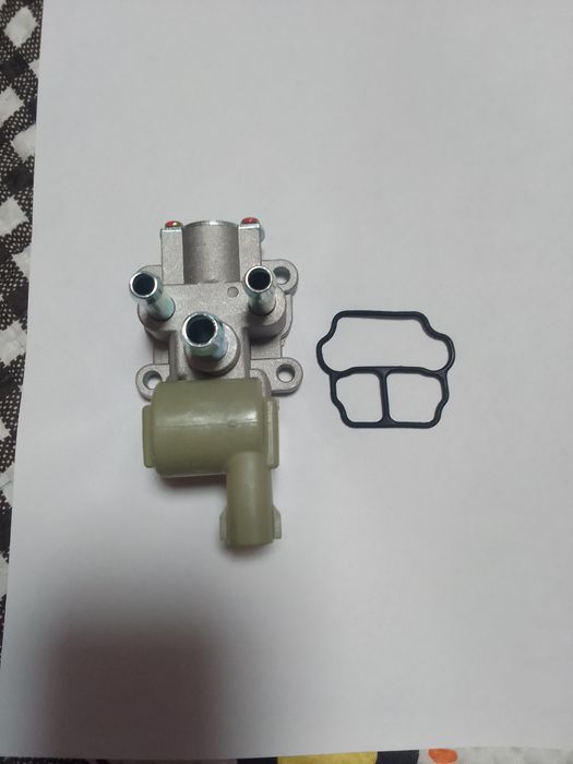 Продам генератор на карина е 4афе