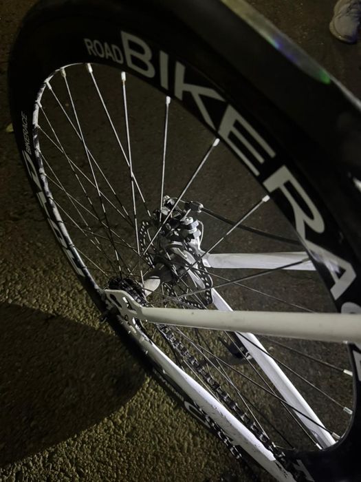 продаю шоссейный велосипед/синглспид