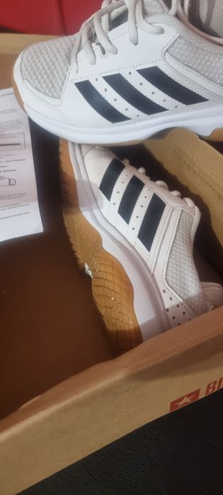 Adidas originale  unisex