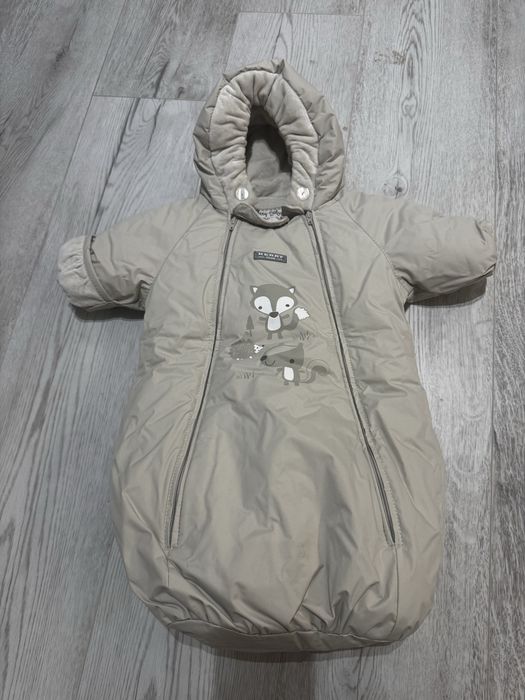 Бебешки космонавти 50 и 56 размер, новородено