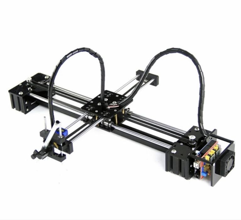 Robot de desenat si scris DrawBot