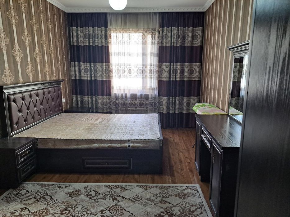 Сдаётся 3комнатная квартира на втором этаже Чиланзар 19 квартал