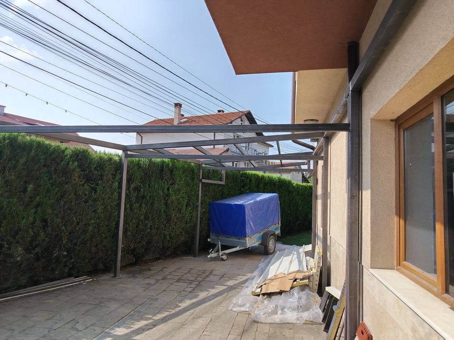 Метални конструкции за къщички, навеси,гаражи и други