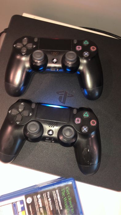 PS4 slim 1tb 2 джостика