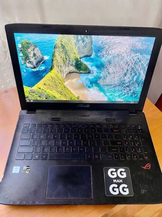Laptop ASUS ROG i7-6700HQ CPU 2.60GHz 16GB RAM