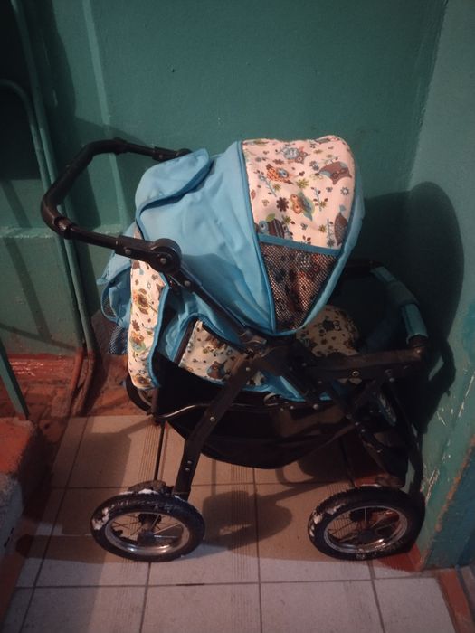 Продам коляску 3000