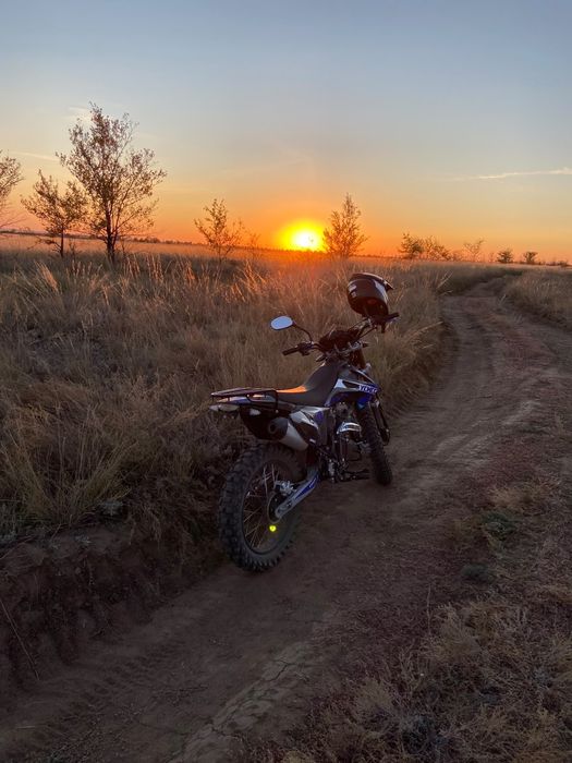 Эндуро 250,кубов