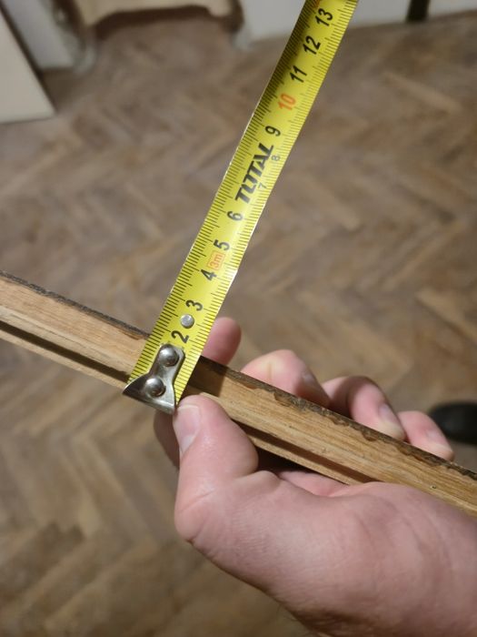 София , 30 кв,Естествен дъбов паркет – използван, в много добро състоя