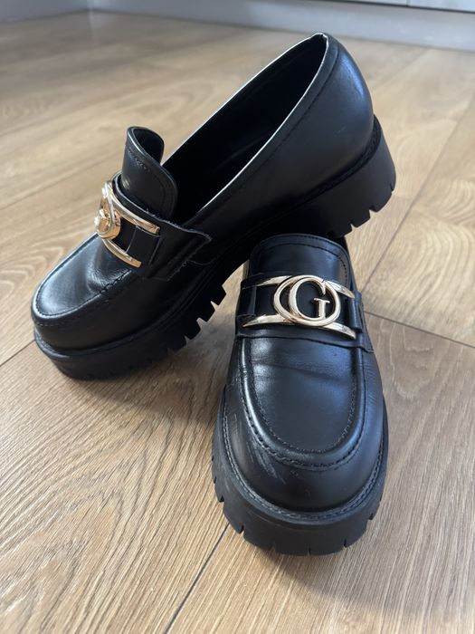 Лоуфъри GUESS, естествена кожа 37