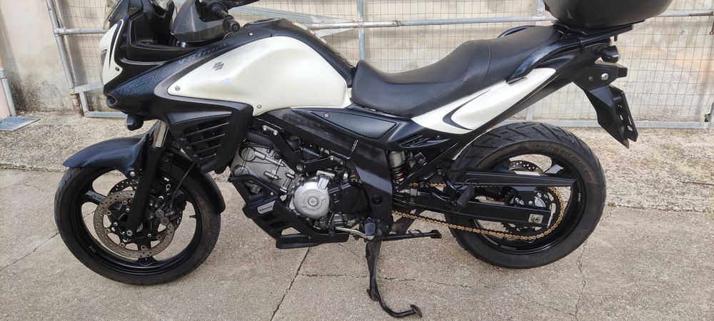 Suzuki V strom 650 2011