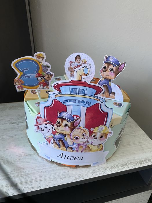 Картонена торта с тема и цвят по ваш избор