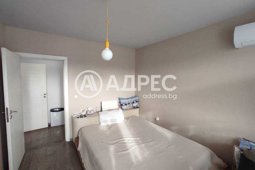 Дава се под наем Двустаен апартамент в Разград, Център - 65 кв.м за 109721.91 € - Снимка #3