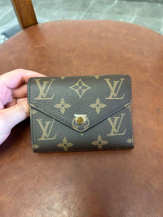 Louis Vuitton Портфейл, портмоне