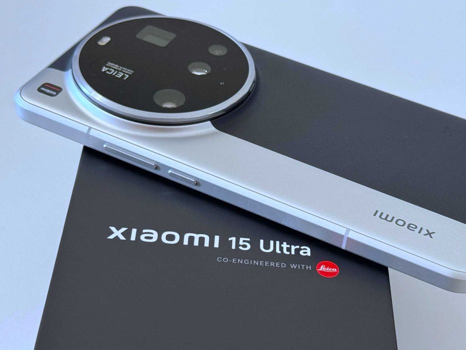 Бартер! Като НОВ! Гаранция! Xiaomi 15 Ultra 512/16GB Silver Chrome (Сив)