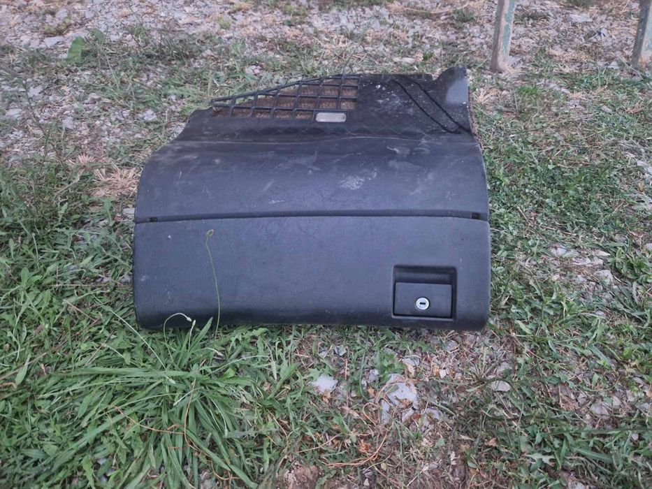 Части за Ауди а4 б5 150 к.с. комби quattro