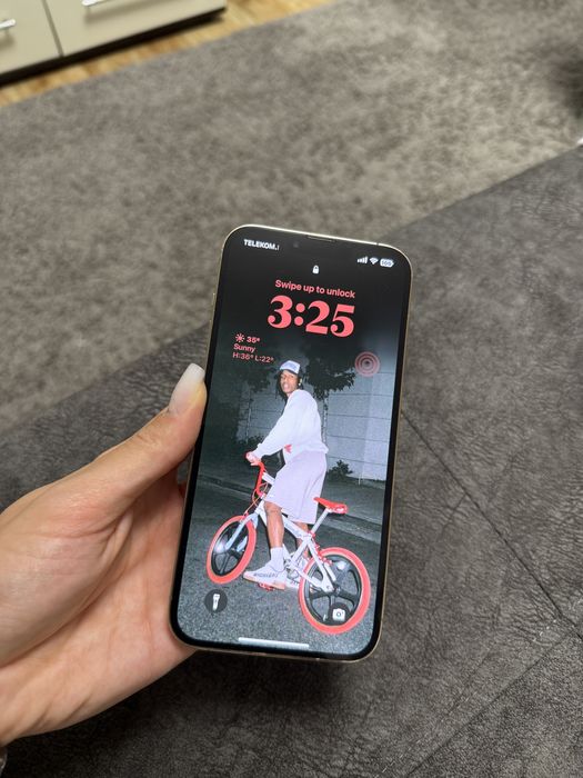 iPhone 13 Pro Max 128 GB Gold – Stare impecabilă + huse incluse