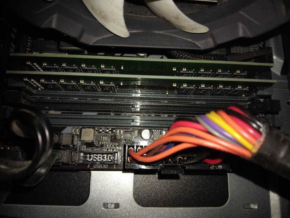 Компютър i7-8700K/32GB RAM/2TB HDD/500GB SSD/GeForce GT 730
