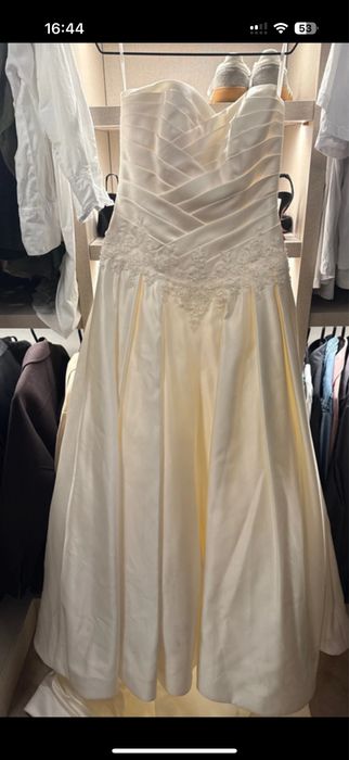 Rochie de mireasa LaSposa noua