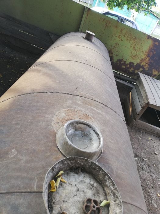 Продам 3.5 куб бочка