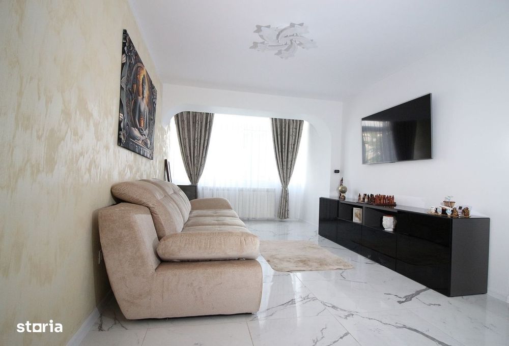Vindem 3 Camere Zona Cornisa/Alecu Russo et 2 Modern/Mobilat