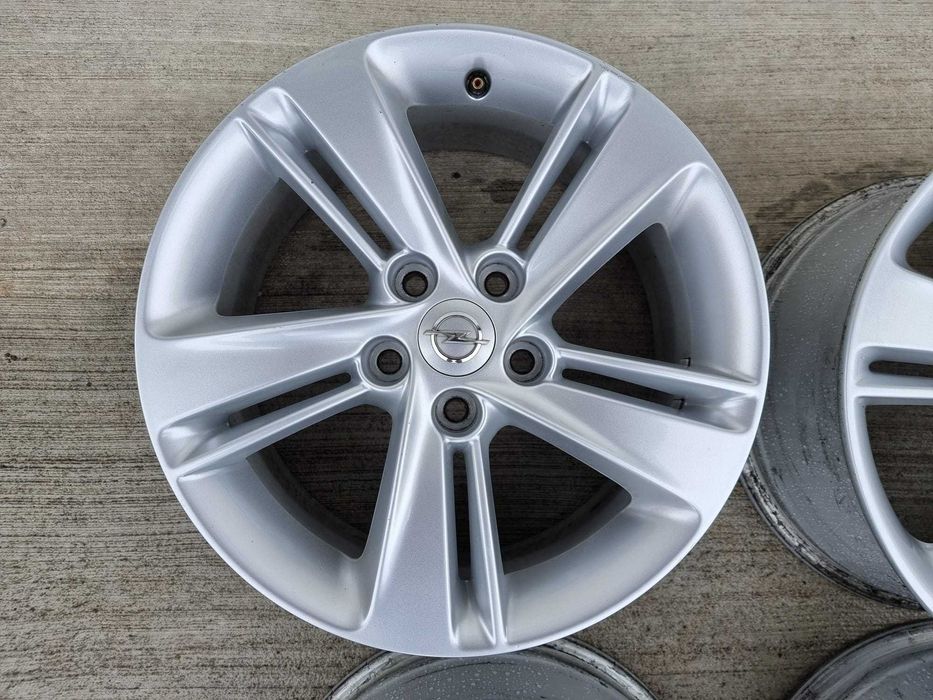 Jante 5x115 R17 Opel Insignia B,Zafira B,C,Astra J,K,Antara,Ampera
