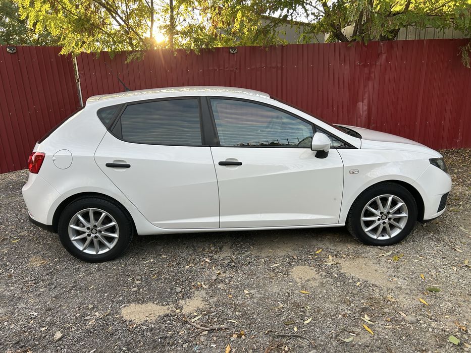 SEAT Ibiza 2009 — imagine 3