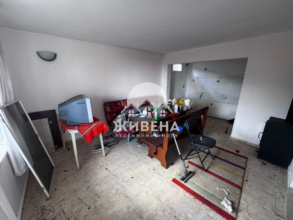 Продава къща за ремонт в гр.Балчик, площ 100 кв.м