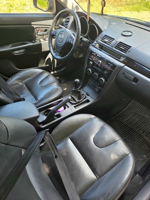 MAZDA 3 2009 — imagine 5