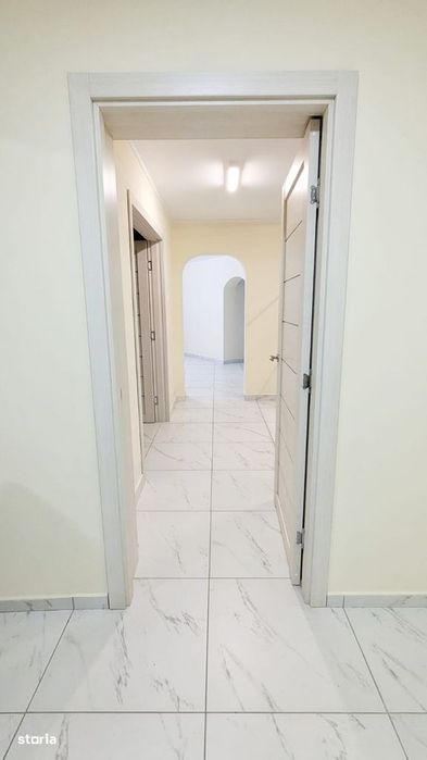 Alba Iulia,Unirii, 3 Camere 103 mp 2 bai, Refacut Total, Locuit, Birou