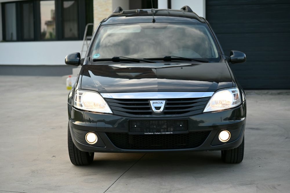 Vând Dacia Logan MCV 1.6 16v- 7 locuri