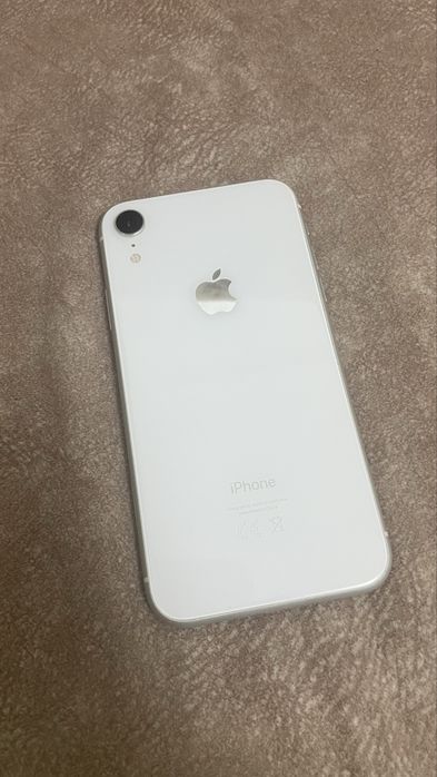 iPhone XR 128 Гб