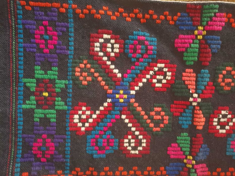 Битова вълнена възглавница