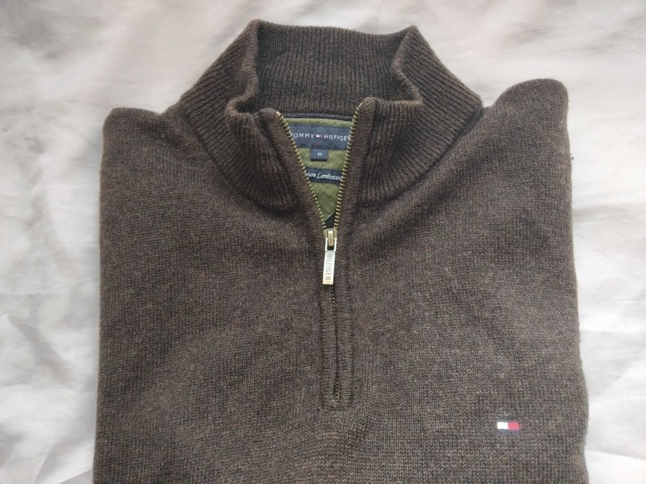 Tommy Hilfiger - 100% оригинален мъжки вълнен пуловер