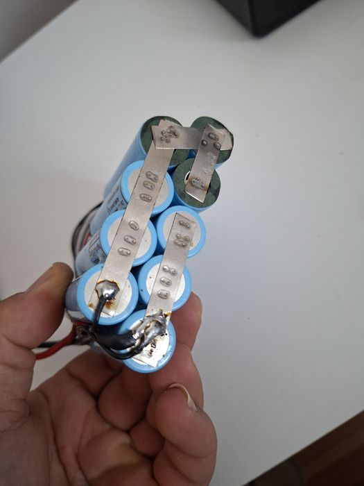 Baterii  3 S 12.6 V 21000mAh