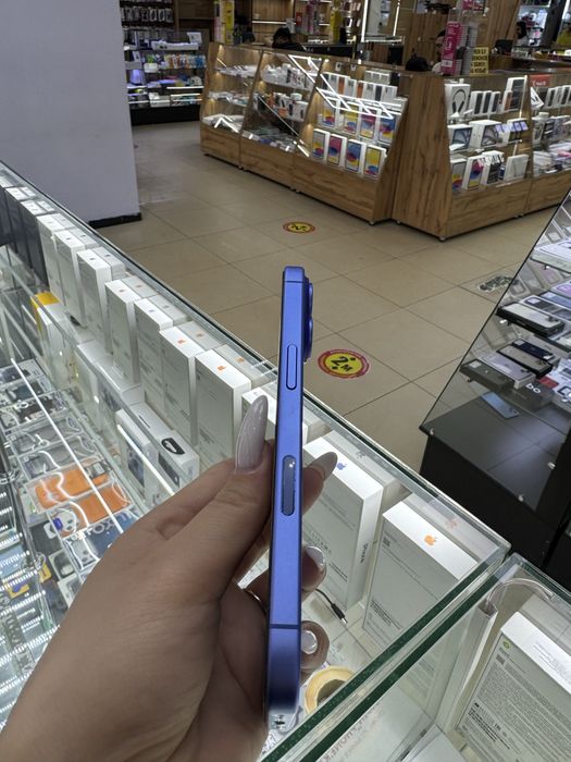 Iphone 16 128 в идеальном состоянии