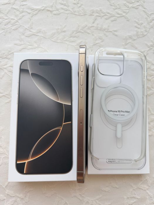 iPhone 16 Pro Max, Natural Titanium