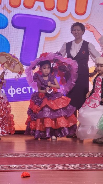 Платья из пакета, 6-7 лет.