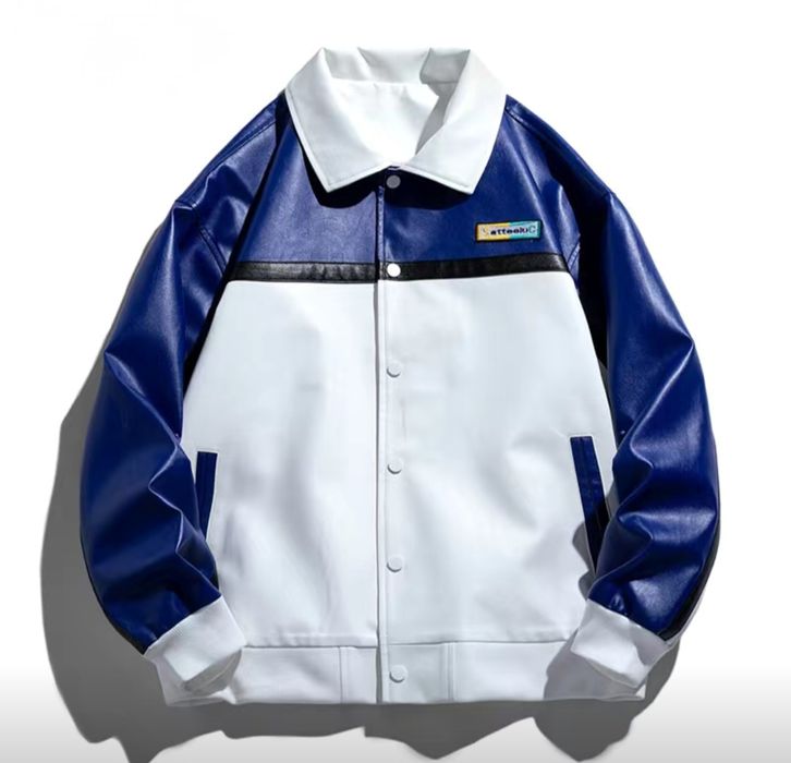 Куртки и ветровки