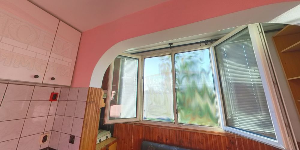 гр. Монтана, Младост-2, тристаен 78 кв.м.